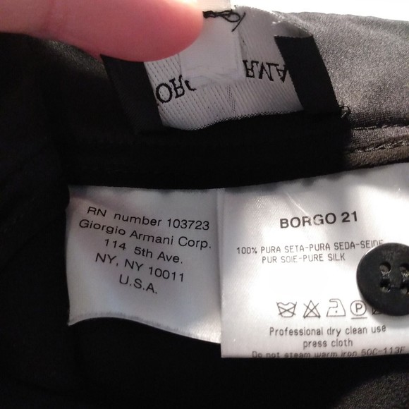 Georgio Armani 100% Silk Black Knee Length Skirt Unique stitching Size 46 NEW - Picture 6 of 9